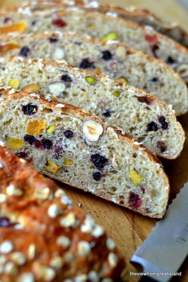 Muesli Toasting Bread Recipe | HeyFood — heyfoodapp.com