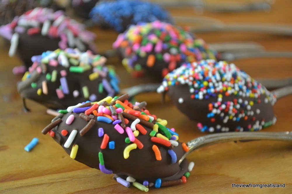 Chocolate Truffle Hot Cocoa Spoons Recipe | HeyFood — heyfoodapp.com