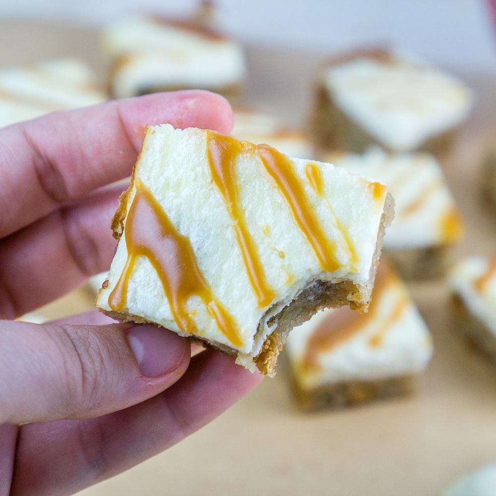 Cinnamon Butterscotch Blondies with Cream Cheese Topping Recipe | HeyFood — heyfoodapp.com