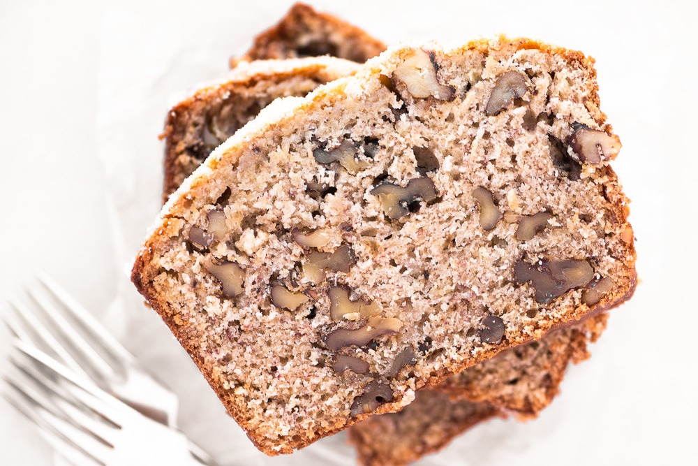 Roasted Banana Bread with Walnuts Recipe | HeyFood — heyfoodapp.com