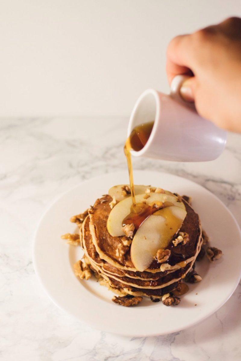 Apple and oatmeal pancakes Recipe | HeyFood — heyfoodapp.com