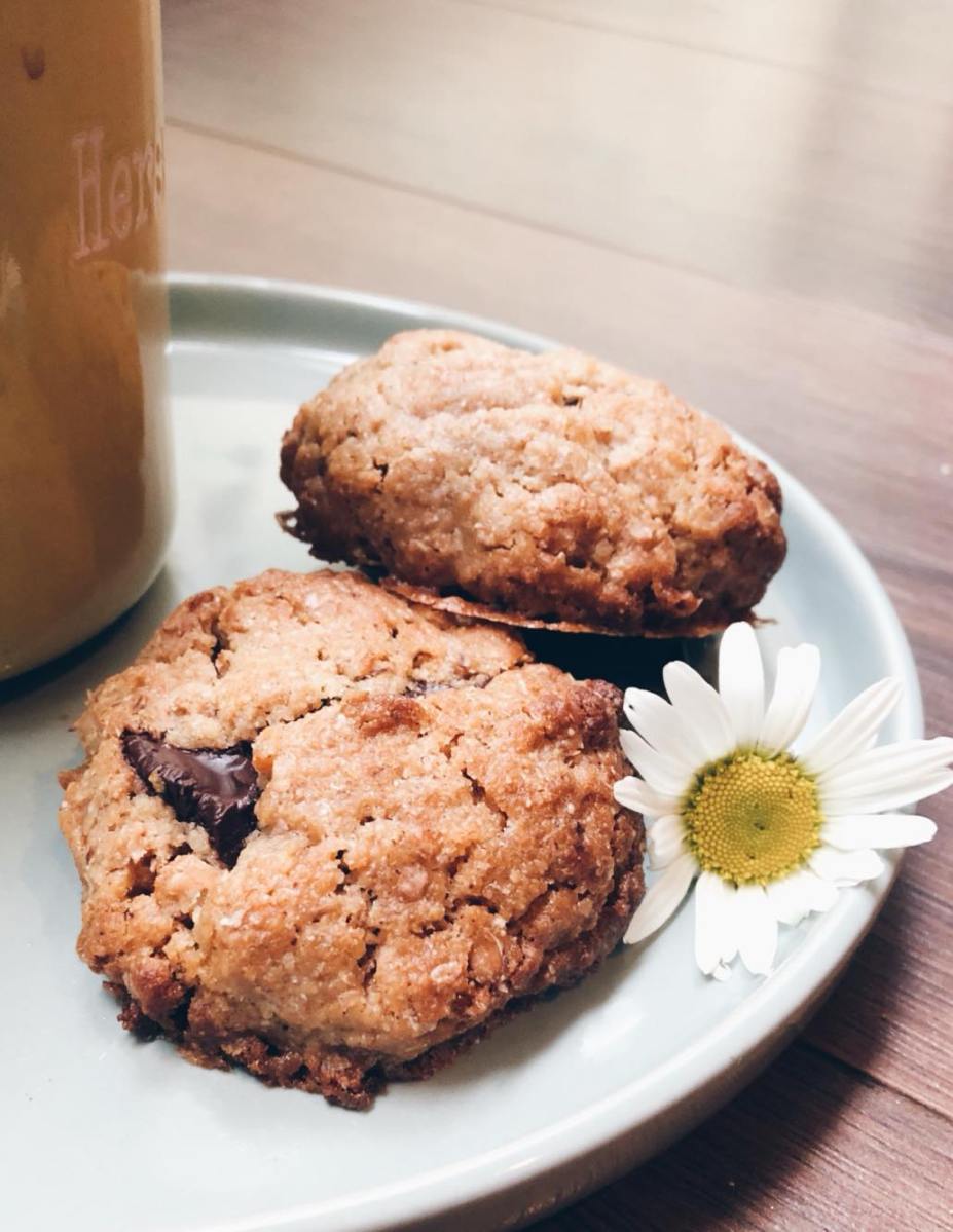 Chocolate & peanut butter cookies Recipe | HeyFood — heyfoodapp.com