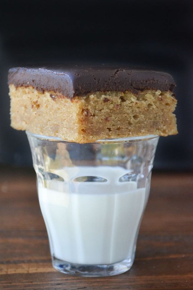 Peanut Butter Snack Cake with Chocolate Ganache Recipe | HeyFood — heyfoodapp.com