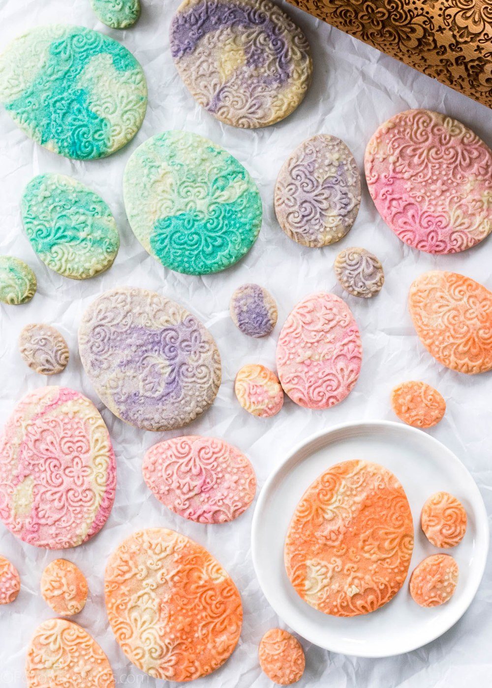 Embossed Marbled Sugar Cookies Recipe | HeyFood — heyfoodapp.com