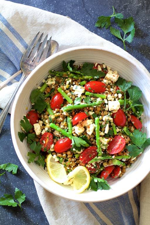 Lemony Lentil Asparagus and Tomato Salad with Feta Cheese Recipe | HeyFood — heyfoodapp.com