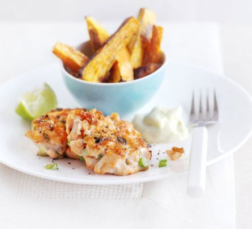 Salmon & Ginger Fish Cakes Recipe | HeyFood — heyfoodapp.com