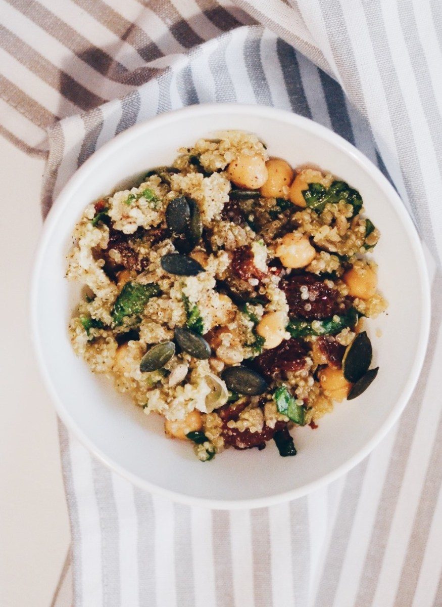 Spinach and chickpeas quinoa Recipe | HeyFood — heyfoodapp.com