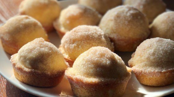 French Breakfast Muffins Recipe | HeyFood — heyfoodapp.com