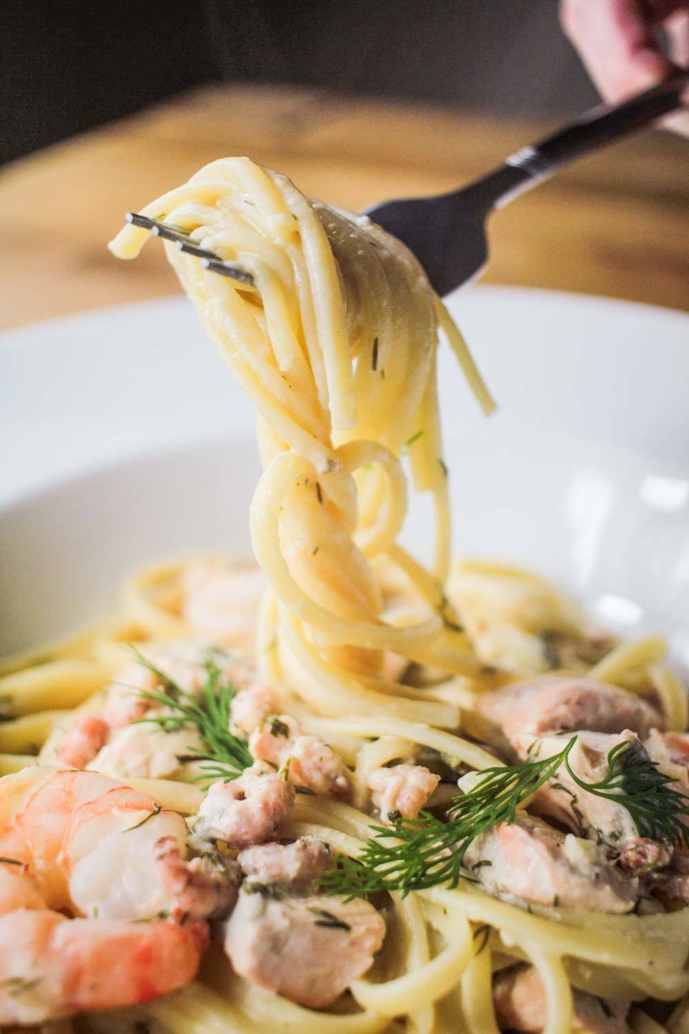 Creamy Linguini with Salmon and Prawns Recipe | HeyFood — heyfoodapp.com