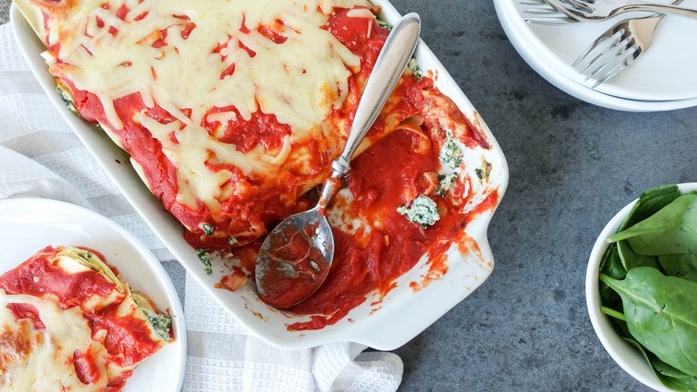 Spinach and Ricotta Cannelloni Recipe | HeyFood — heyfoodapp.com