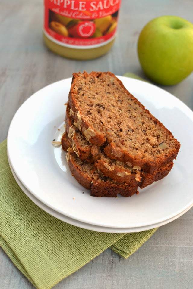 Applesauce Oatmeal Bread Recipe | HeyFood — heyfoodapp.com