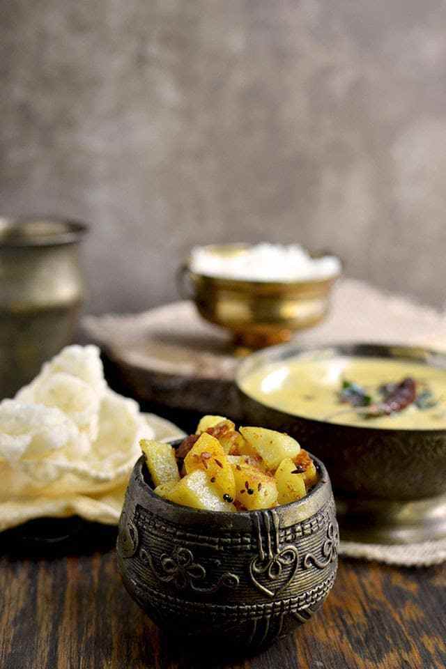 Potato Curry Recipe | HeyFood — heyfoodapp.com
