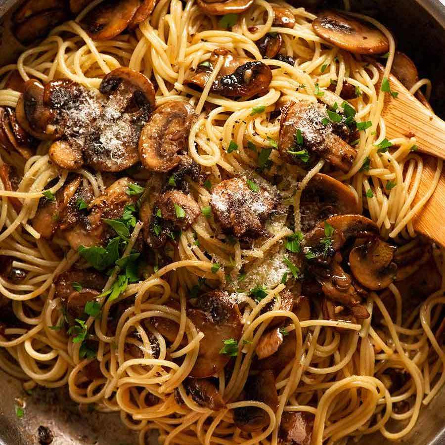 Mushroom Pasta Recipe | HeyFood — heyfoodapp.com