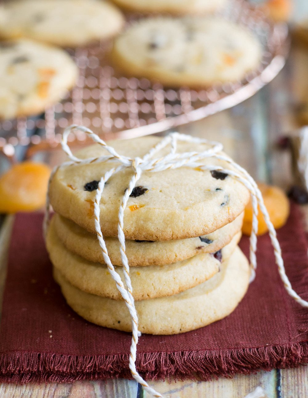 Panettone Slice and Bake Cookies Recipe | HeyFood — heyfoodapp.com