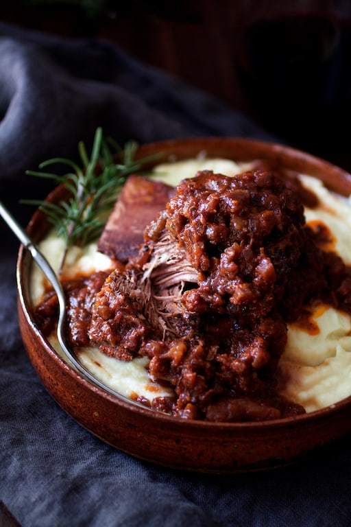 Cabernet Braised Short Ribs with Cauliflower Leek Puree Recipe | HeyFood — heyfoodapp.com