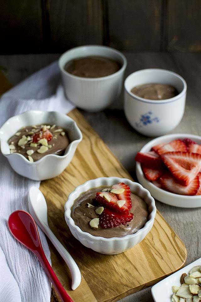 Vegan Rich Chocolate Mousse Recipe | HeyFood — heyfoodapp.com
