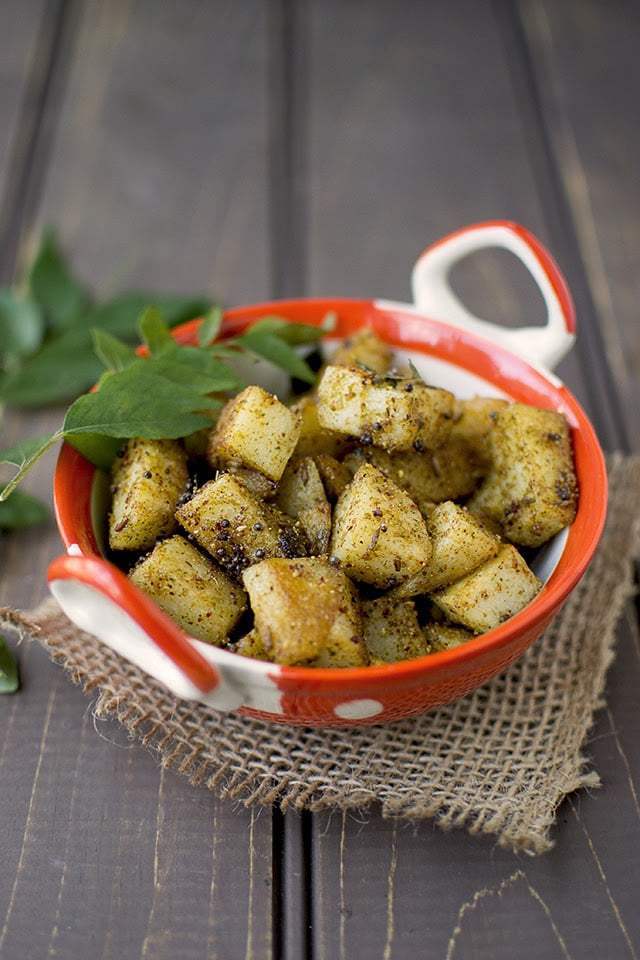Potato Curry leaf Curry Recipe | HeyFood — heyfoodapp.com