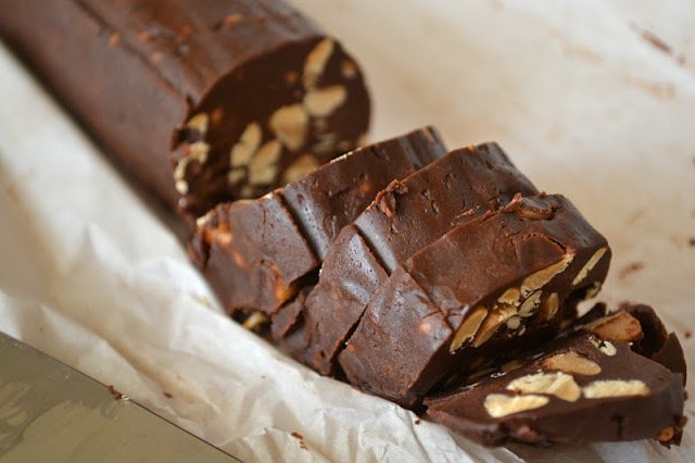 Dark Chocolate Peanut Butter Chip Cookies Recipe | HeyFood — heyfoodapp.com