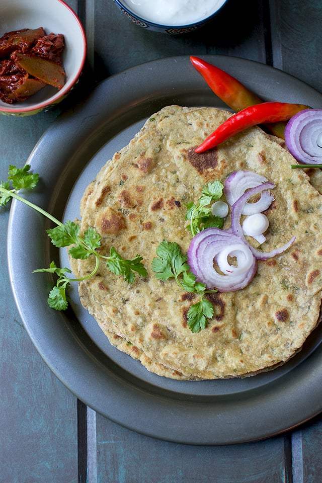 Dhapate (Spicy Maharashtrian Flatbread) Recipe | HeyFood — heyfoodapp.com