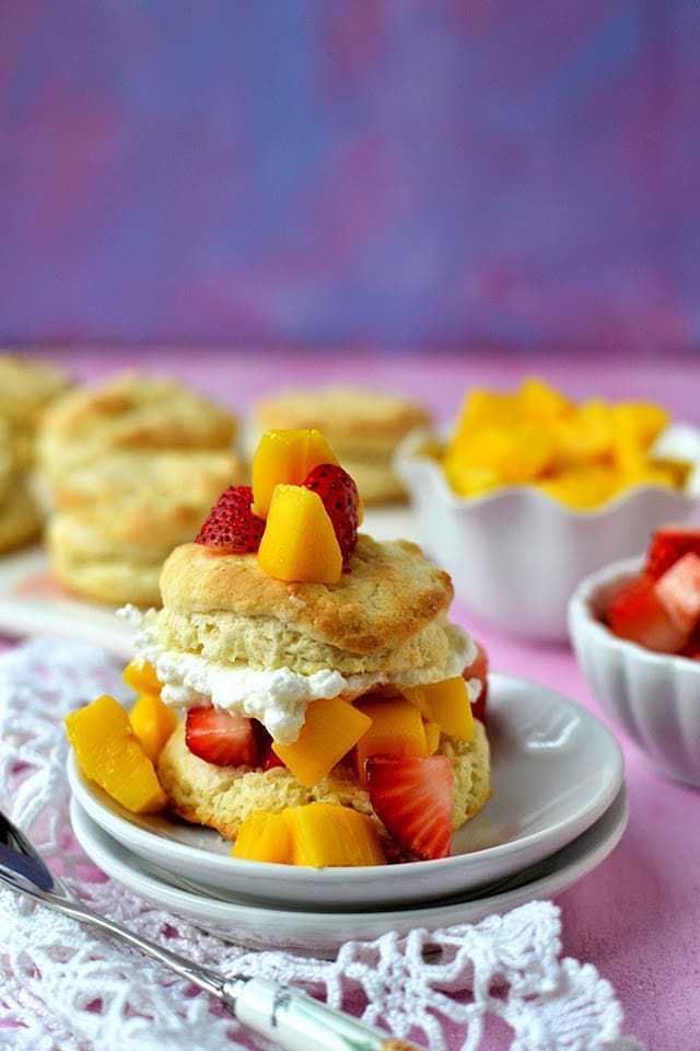 Shortcakes with Strawberry & Mango Recipe | HeyFood — heyfoodapp.com