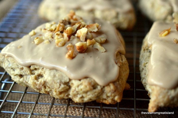 Maple Oat Nut Scones Recipe | HeyFood — heyfoodapp.com