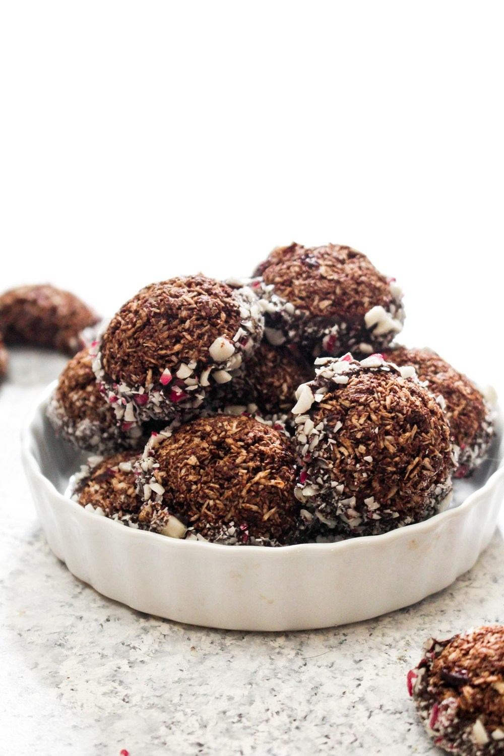 Chocolate Peppermint Macaroon Cookies Recipe | HeyFood — heyfoodapp.com