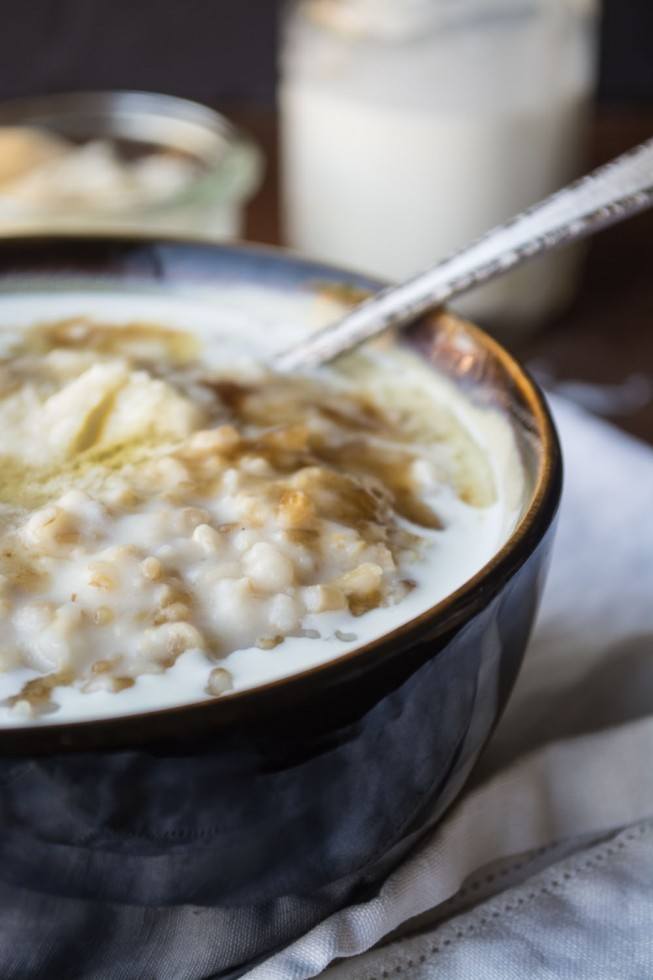 Overnight Steel Cut Oats with Whiskey Butter Recipe | HeyFood — heyfoodapp.com