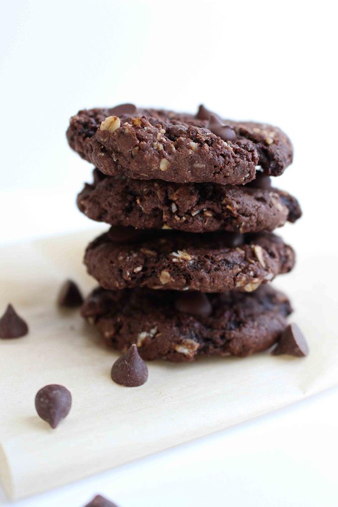 Vegan Double Chocolate Oatmeal Cookies Recipe | HeyFood — heyfoodapp.com