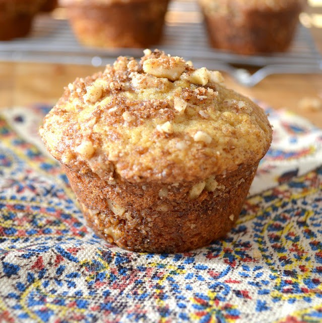 Cardamom Coffee Cake Muffins Recipe | HeyFood — heyfoodapp.com