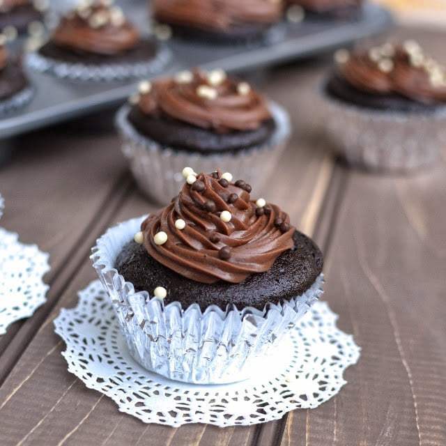 Basic Vegan Chocolate Cupcake Recipe | HeyFood — heyfoodapp.com
