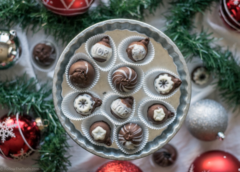 Christmas Ornament Oreo Truffles Recipe | HeyFood — heyfoodapp.com