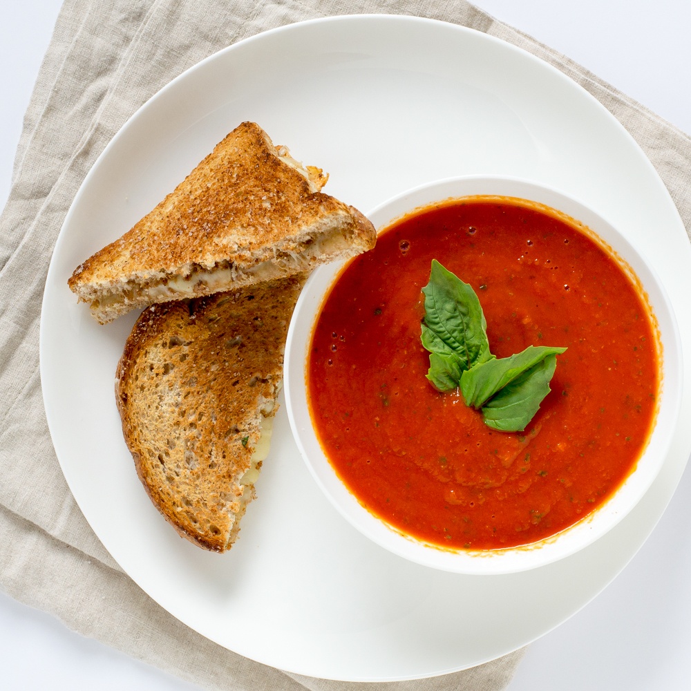 Mozzarella Grilled Cheese With Tomato-Basil Soup Recipe | HeyFood — heyfoodapp.com