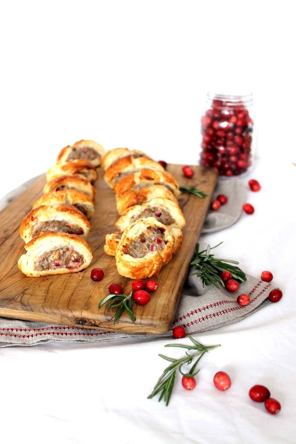 Cranberry & turkey sausage rolls Recipe | HeyFood — heyfoodapp.com