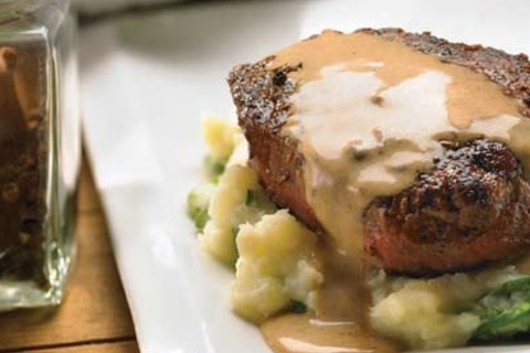 Peppered Steak With Garlic Mashed Potatoes Recipe | HeyFood — heyfoodapp.com