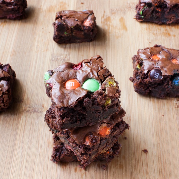 Double Chocolate M&M Brownies Recipe | HeyFood — heyfoodapp.com