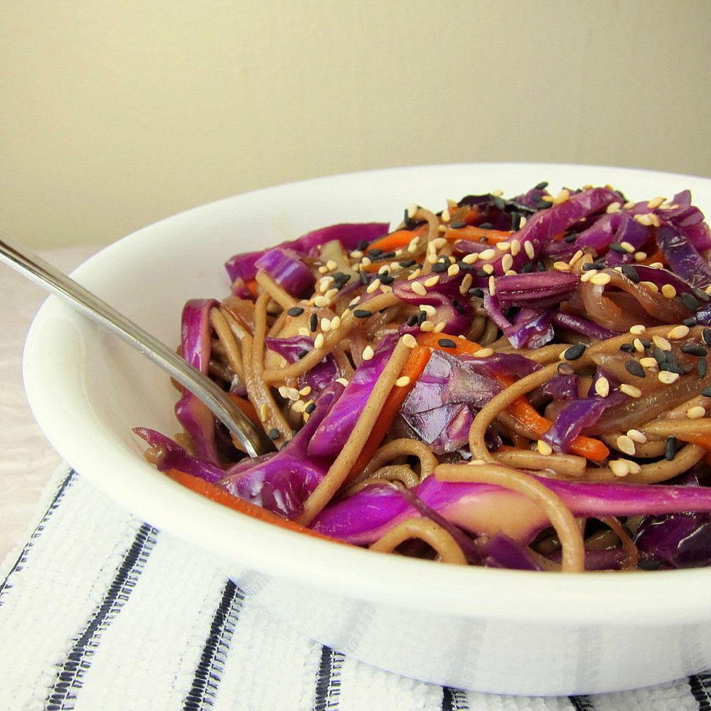 Crunchy Soba Noodle and Red Cabbage Stir Fry Recipe | HeyFood — heyfoodapp.com