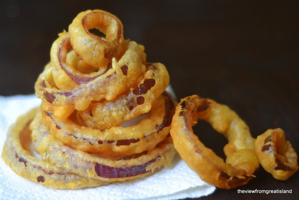 Pumpkin Ale Battered Onion Rings Recipe | HeyFood — heyfoodapp.com
