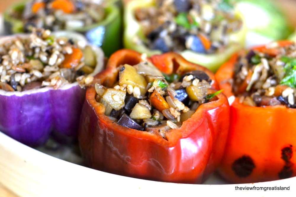 Vegetarian Stuffed Peppers Recipe | HeyFood — heyfoodapp.com