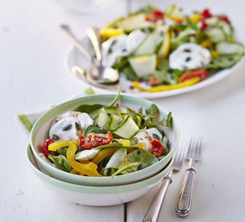 Crunchy Mozzarella Salad Recipe | HeyFood — heyfoodapp.com